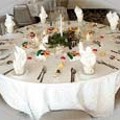Elegant banquet table at Courtyard by Marriott Saratoga Springs